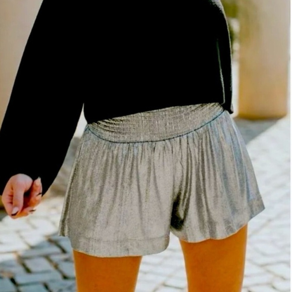 TCEC Silver Flutter Shorts Gameday Holidays Swing